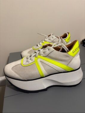 Italian Designer Alexander Smith White & Neon Yellow Platform Sneakers